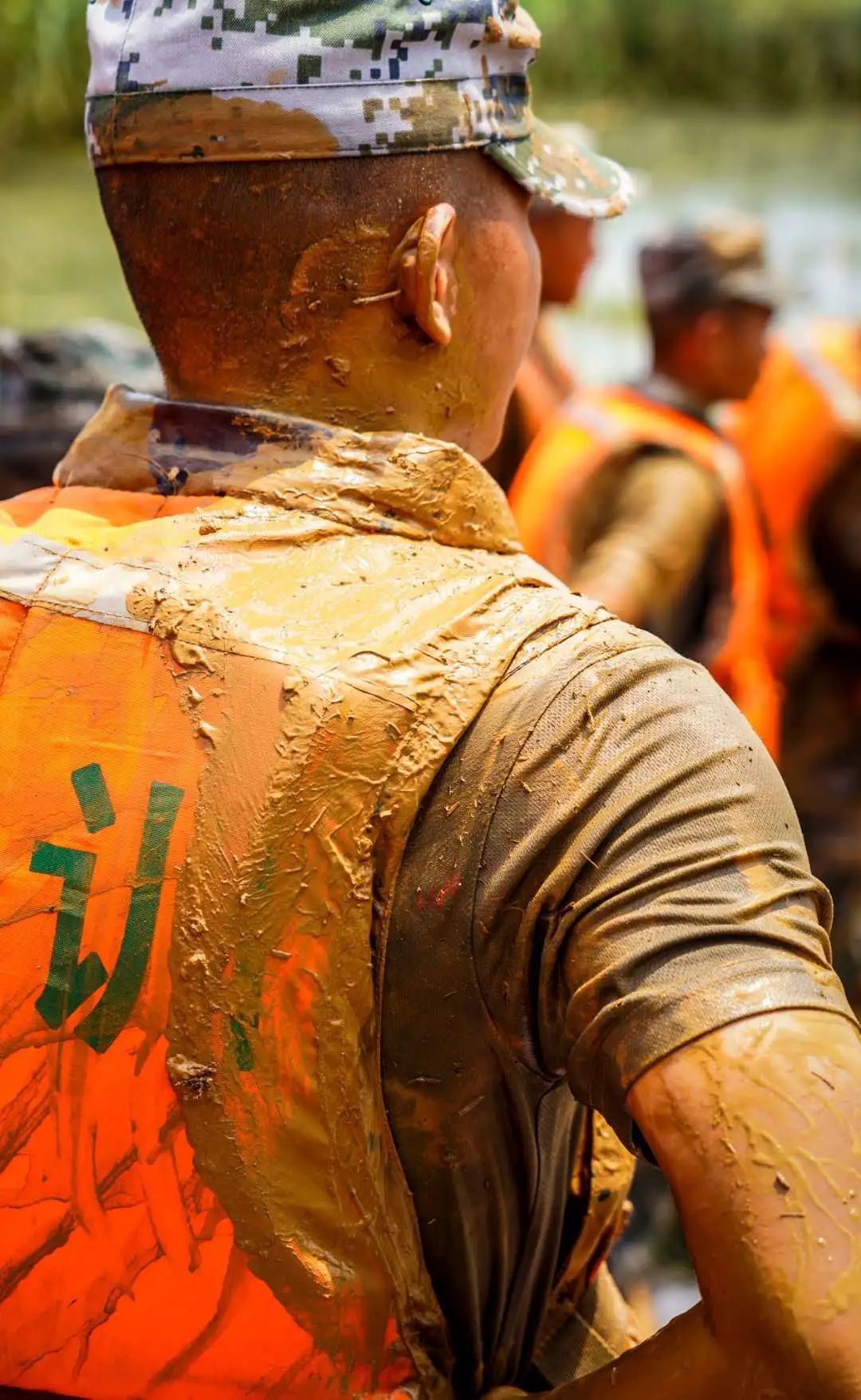 中国军情|“00后”的肩膀,扛得住!