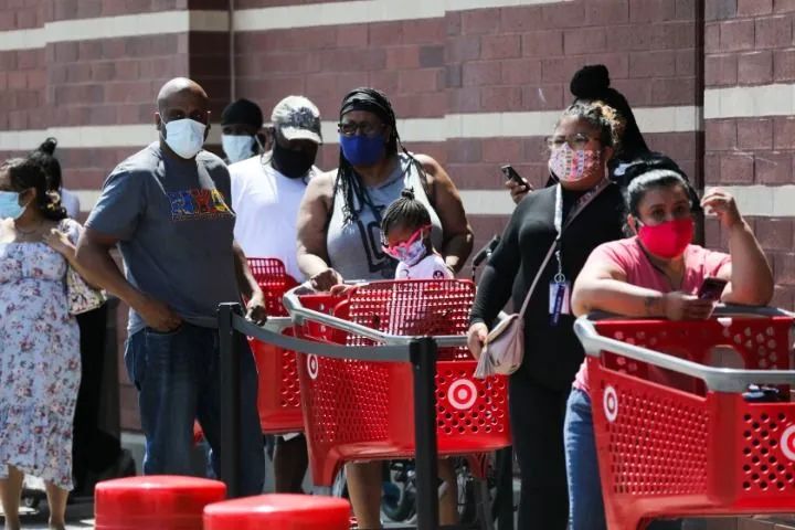 参考消息|颁不颁口罩令？美国政界仍在纠结……