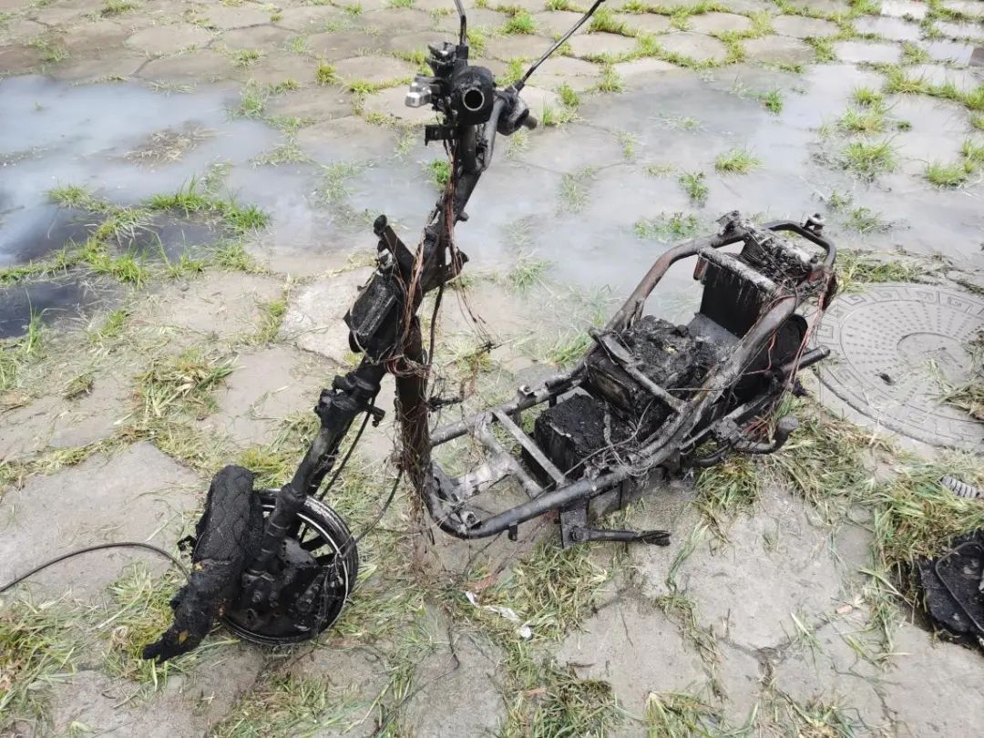 平安|不要以为阴雨天这种事儿就少了