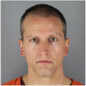 环球网|“黑人之死”案中白人警察又添新罪！美媒：德雷克?肖万夫妇还涉嫌九项逃税重罪