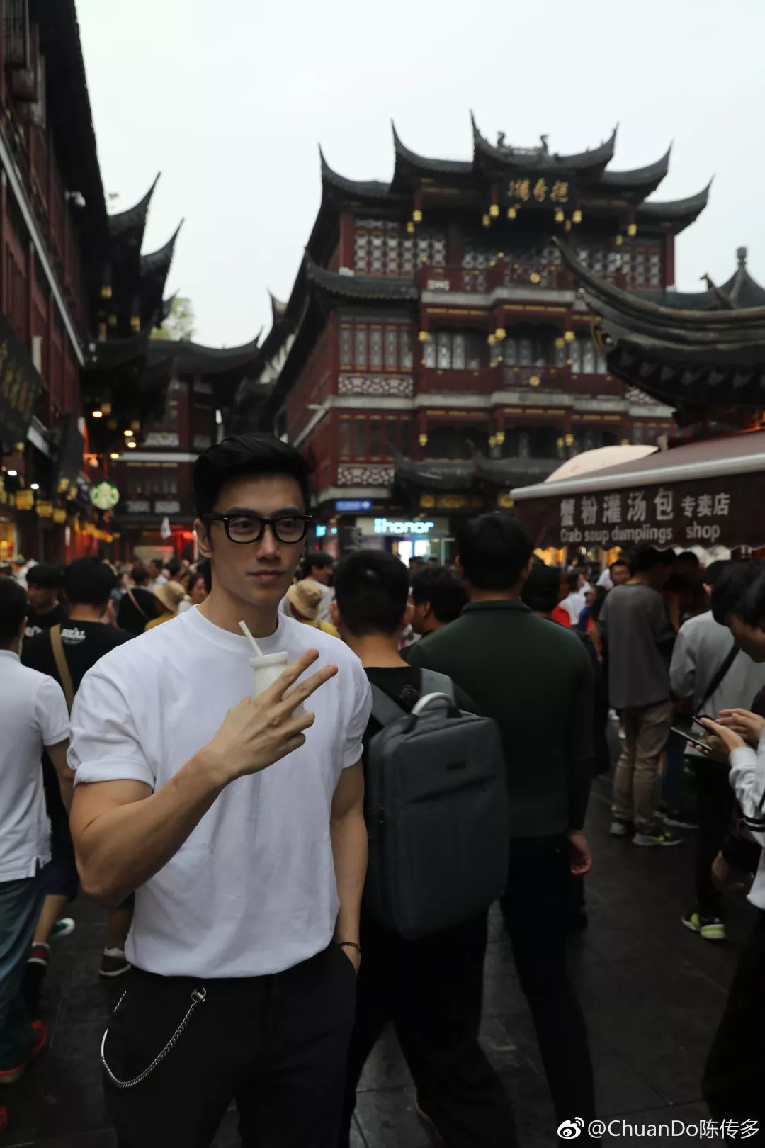 视觉志|遇到这样的男人请注意：54岁的年龄，24岁的身材。