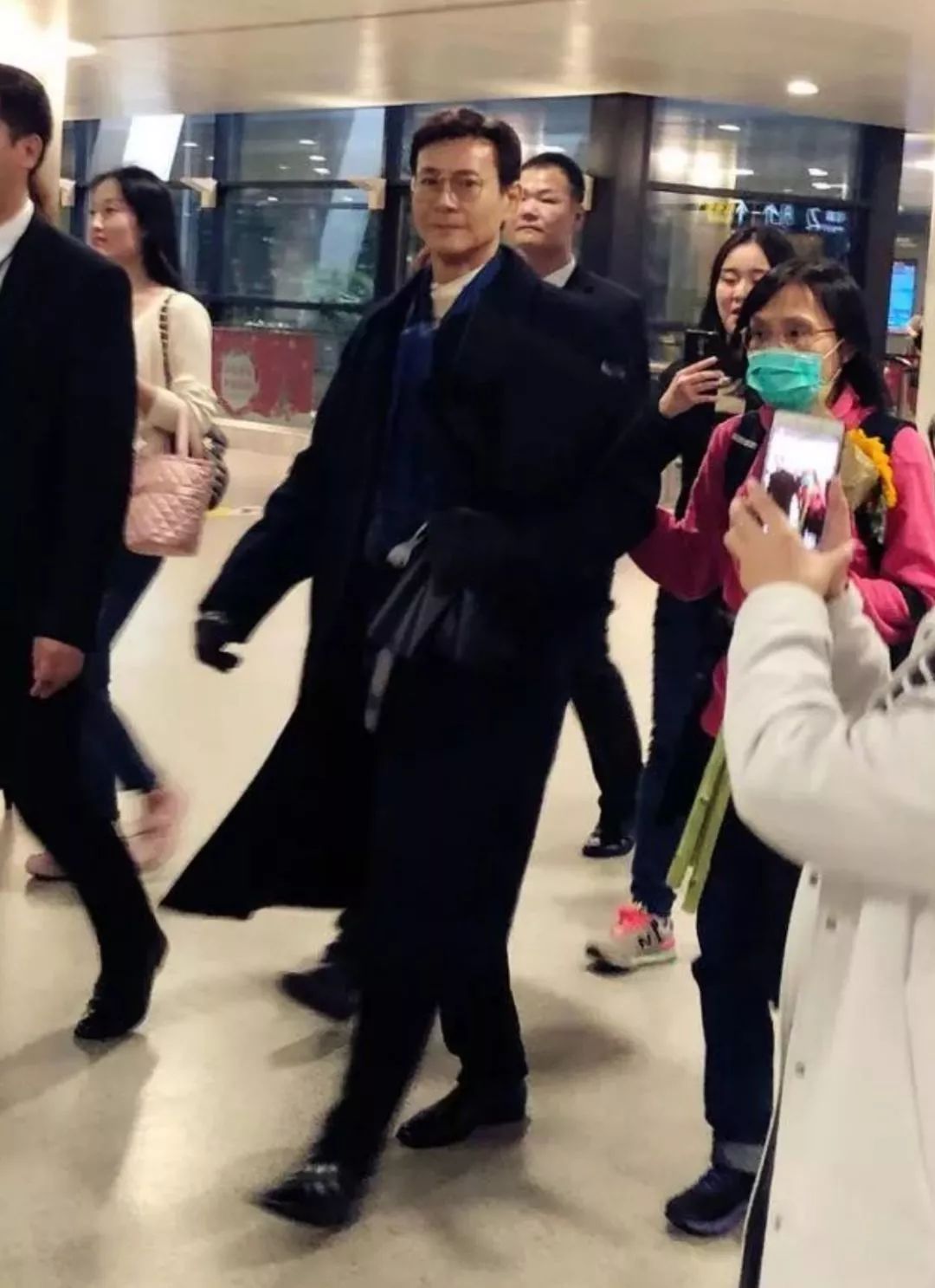 视觉志|遇到这样的男人请注意：54岁的年龄，24岁的身材。