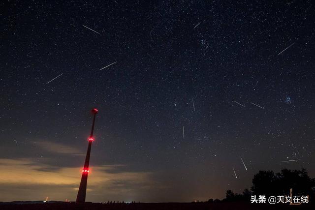 流星雨|请定好您的闹钟，今晚，找个黑暗的地方看流星雨