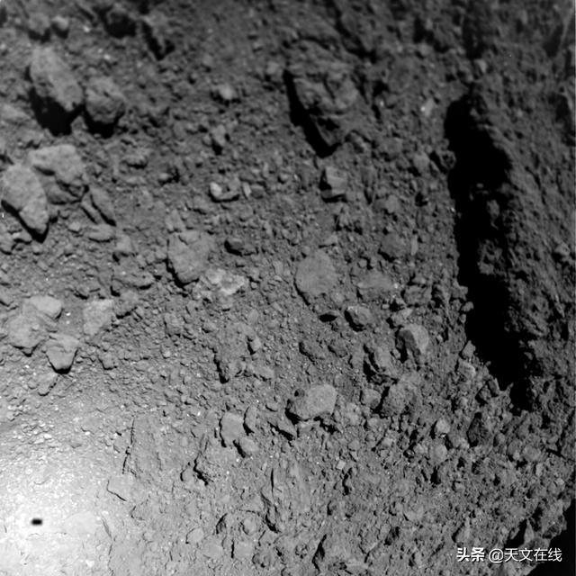 小行星|一次前所未有的亲密接触！发现小行星上熟悉的岩石与物质