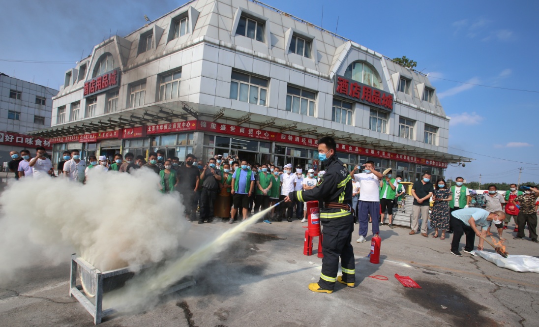 消防|岳各庄批发市场开展消防应急演练 保供保安全两不误