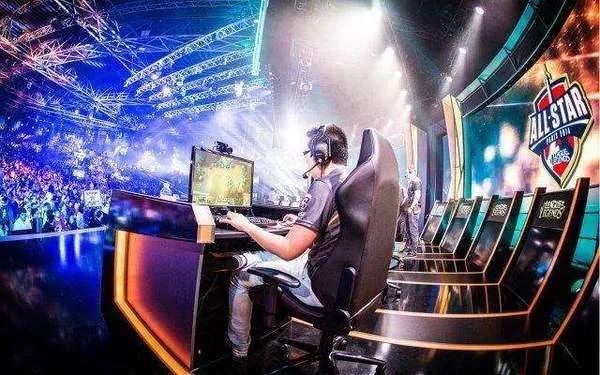 光明日报|缺口200万?电子竞技员了解一下