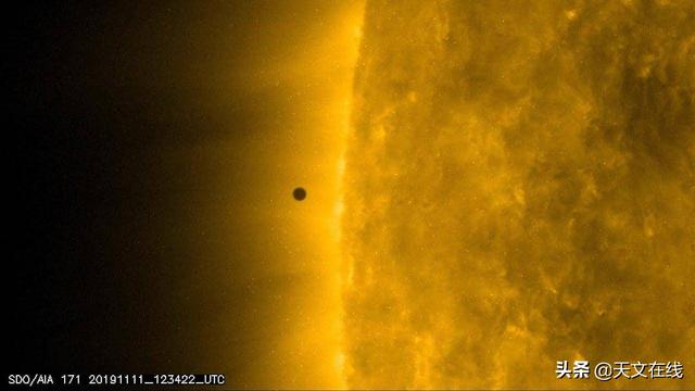 天文|奇妙！水星灼热的表面也许可以形成冰