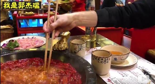 杰瑞|我只相信看到了什么 美国90后网红郭杰瑞眼中的中国与美国