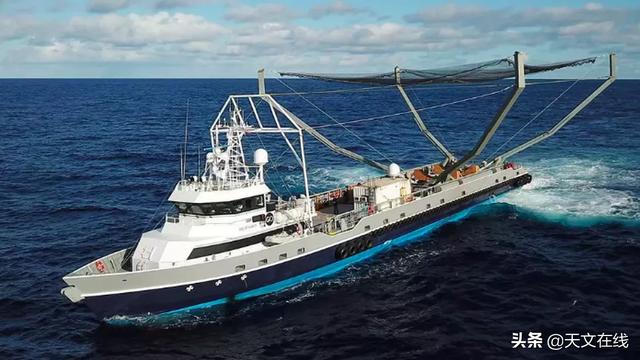太空探索技术公司|祝贺！SpaceX最终捕获了猎鹰9号火箭整流罩的两半部分