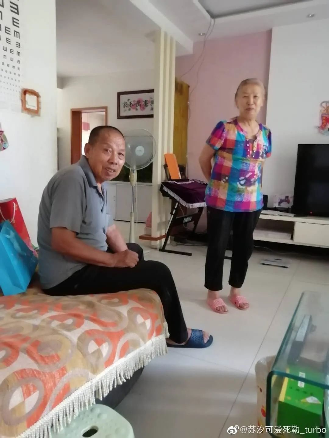 娱乐|你手机里有什么舍不得删除的照片?|团团卧谈会