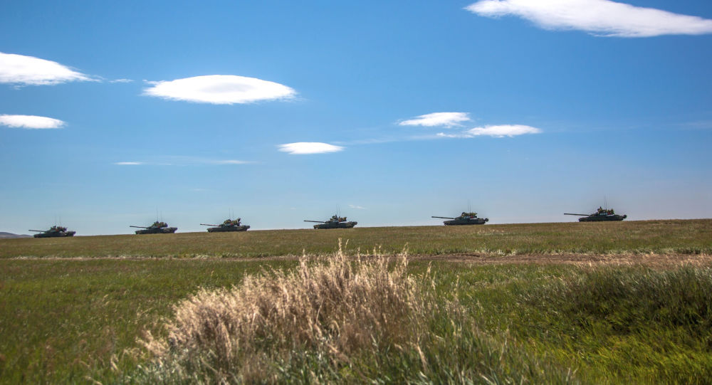 陆军|俄罗斯在远东两地开展大规模军演 出动4000多兵力