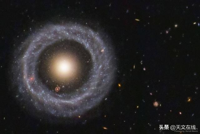 天文|星系套星系：霍格星系对天文学家来说仍然是个谜