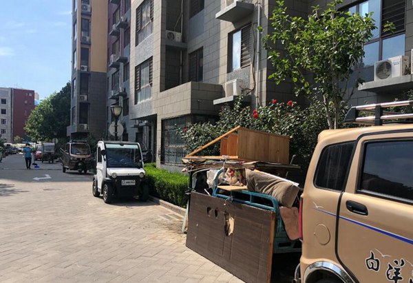 电梯广告|电梯广告收益去哪儿了？北京一小区物业被立案调查