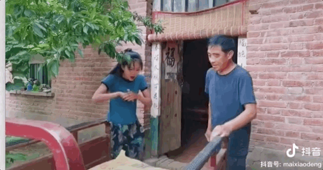 视觉志|那些从大城市消失的年轻人，躲进了深山拍抖音。