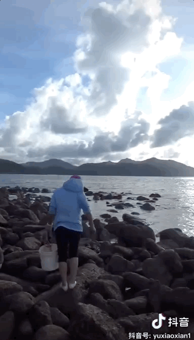 视觉志|那些从大城市消失的年轻人，躲进了深山拍抖音。