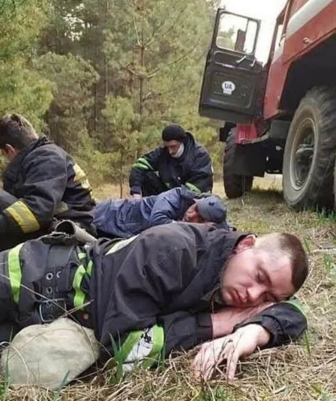 视觉志|黎巴嫩爆炸后，朋友圈都在聊这个高危群体。