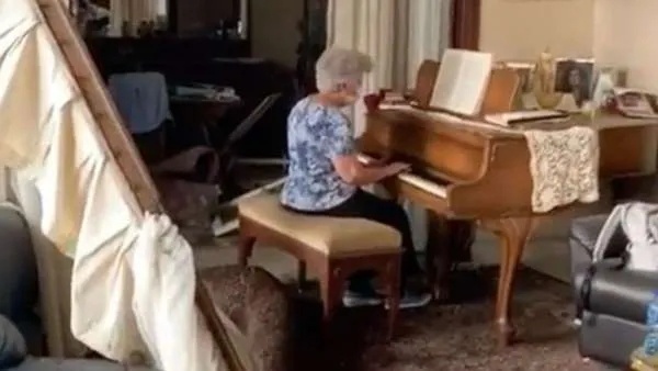 贝鲁特|大爆炸中的黎巴嫩女子：“至暗时刻”闪耀女性之光