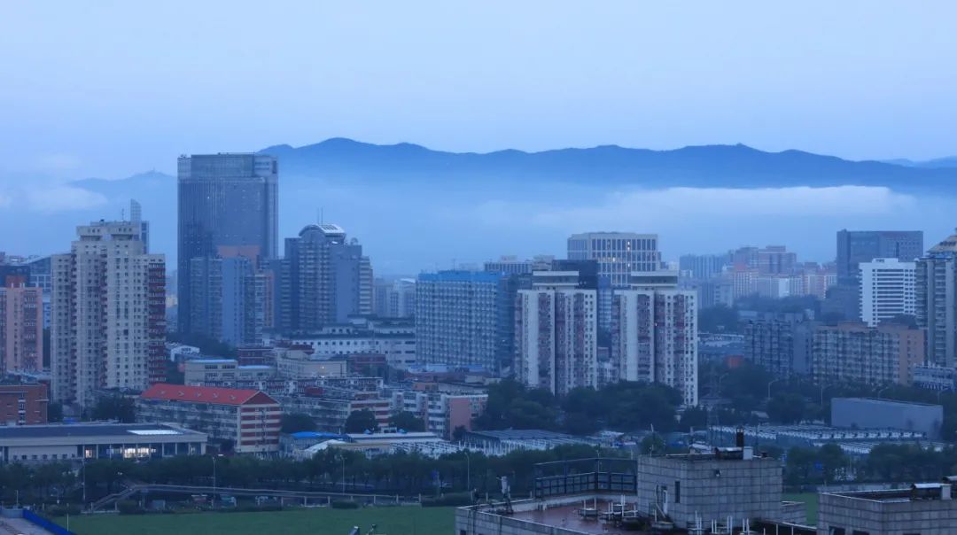 降雨量|最大降雨量在昌平，达156.6毫米。今日上午仍有雨，建议市民减少山区出行