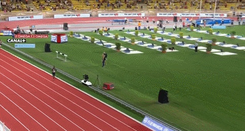 马拉松世界纪录|刷新尘封16年的世界纪录，来看看切普特盖多快多神奇