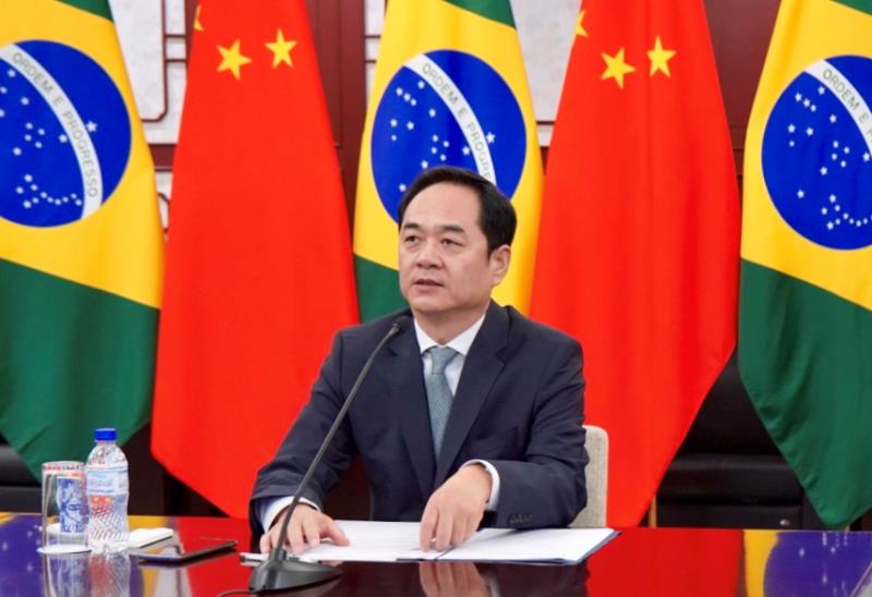 文汇报|巴西《东北杂志》发行中巴建交暨中国移民日纪念专刊