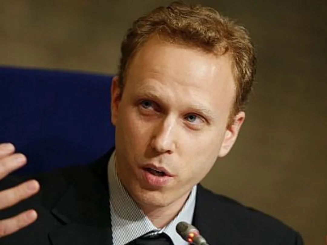 侠客岛|美知名记者揭内幕：美国这样炮制涉疆假新闻