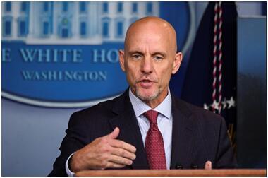 特朗普|被特朗普指责内部有“暗深势力”推迟新冠疫苗进展，美药管局长否认