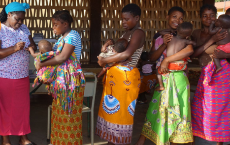 工人日报|全球发现三例康复者二次感染新冠病例，专家怎么看？美国威州非裔遭警枪击再引抗议，国民警卫队出动