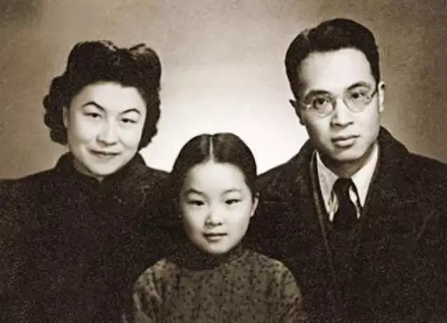 钱钟书|钱钟书：纵逸自如的治学气派为文风范（文末有赠书）