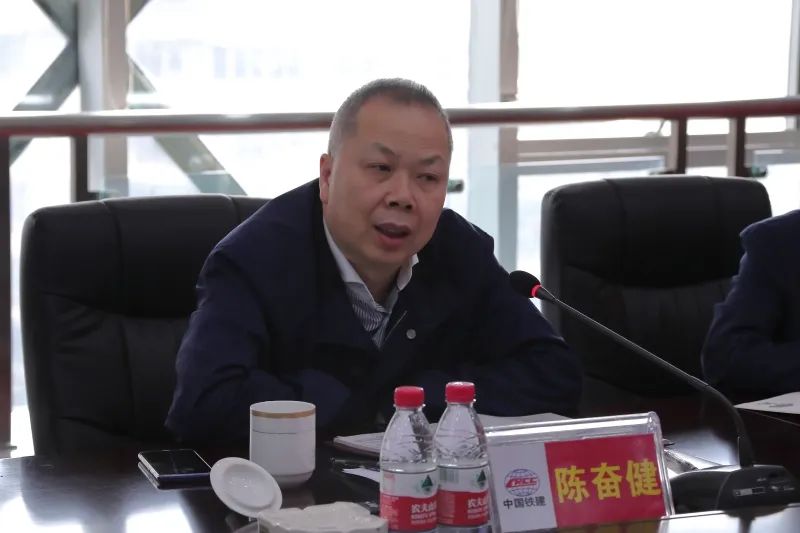 陈奋健|中铁建董事长陈奋健坠亡前后