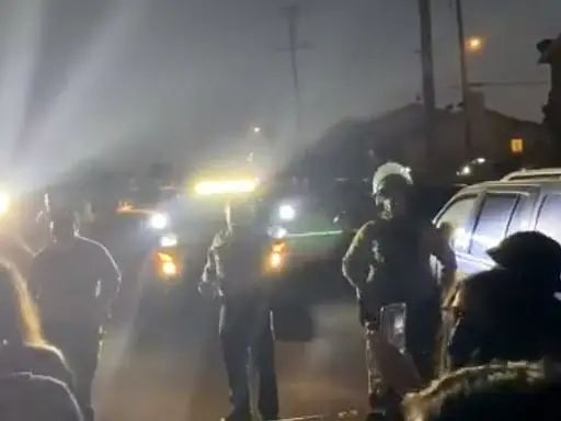 美国警察|“枪击”“电击”“打砸抢”，这就是美国警察的一天？