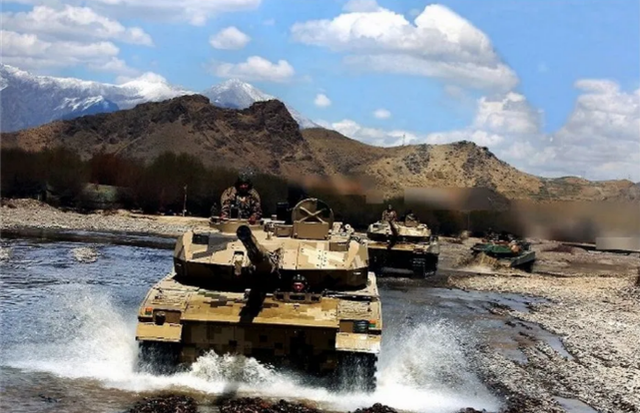 军事|美媒：解放军用“关刀”，印军能拿什么应对？