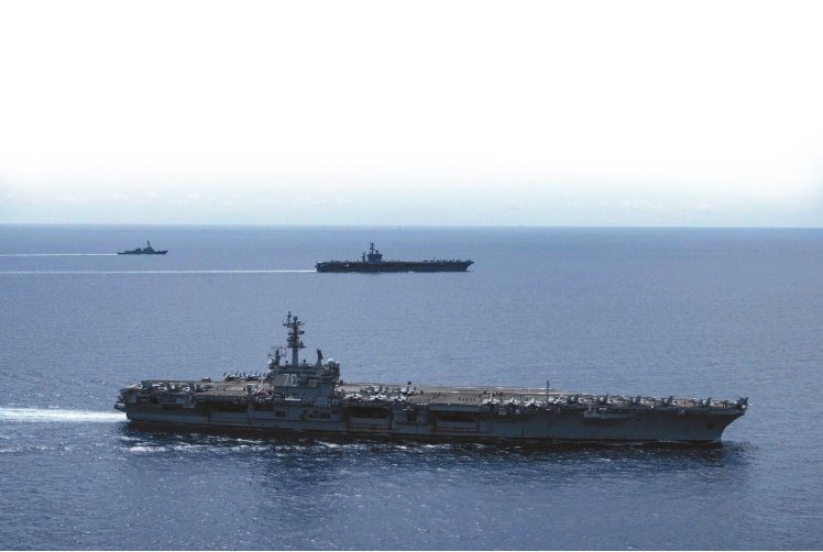 航母|应对中国导弹，美国海军又憋招：给航母装备无人加油机，增加舰载战斗机航程