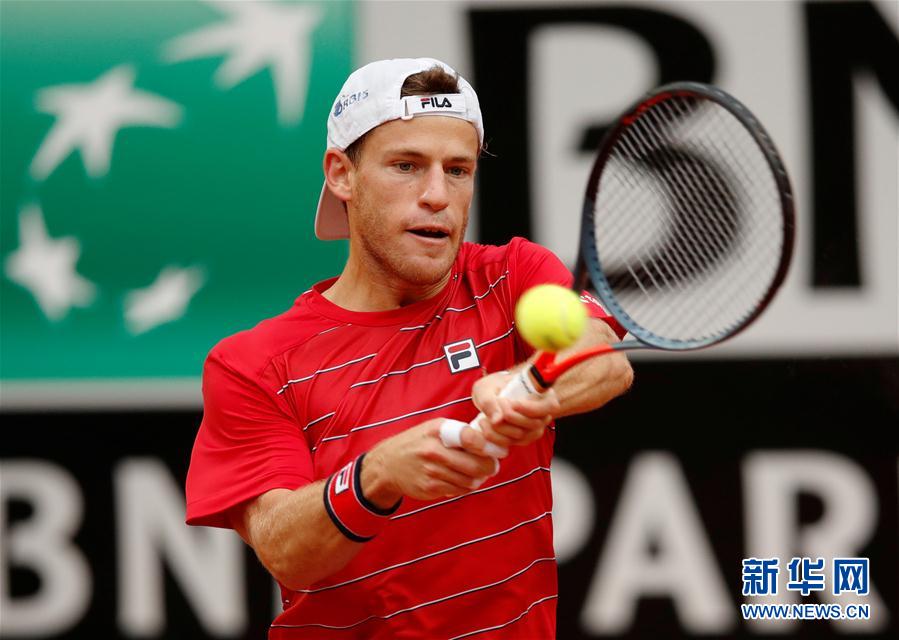 (体育)(7)网球——意大利公开赛:焦科维奇男单夺冠