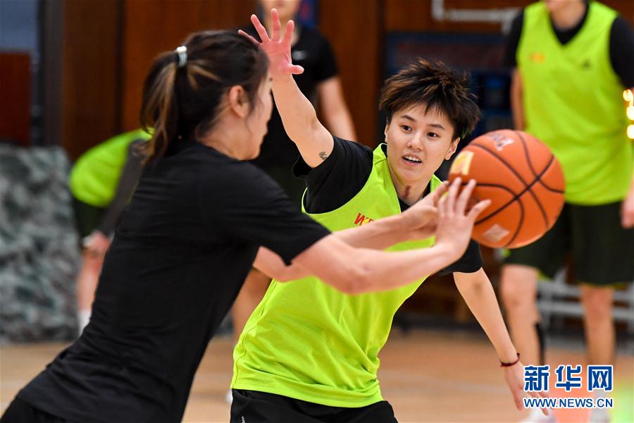 (体育)(1)篮球——WCBA:内蒙古农信备战