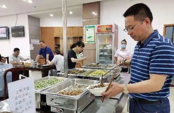时政|制止餐饮浪费，别让公务接待成为漏洞