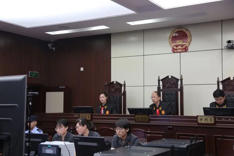 财经|5年能贪污2000多万：街道这庙可不小