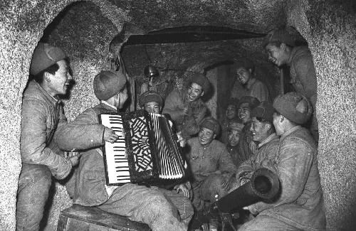 知识分子|抗美援朝:三十三万知识分子参军参战!