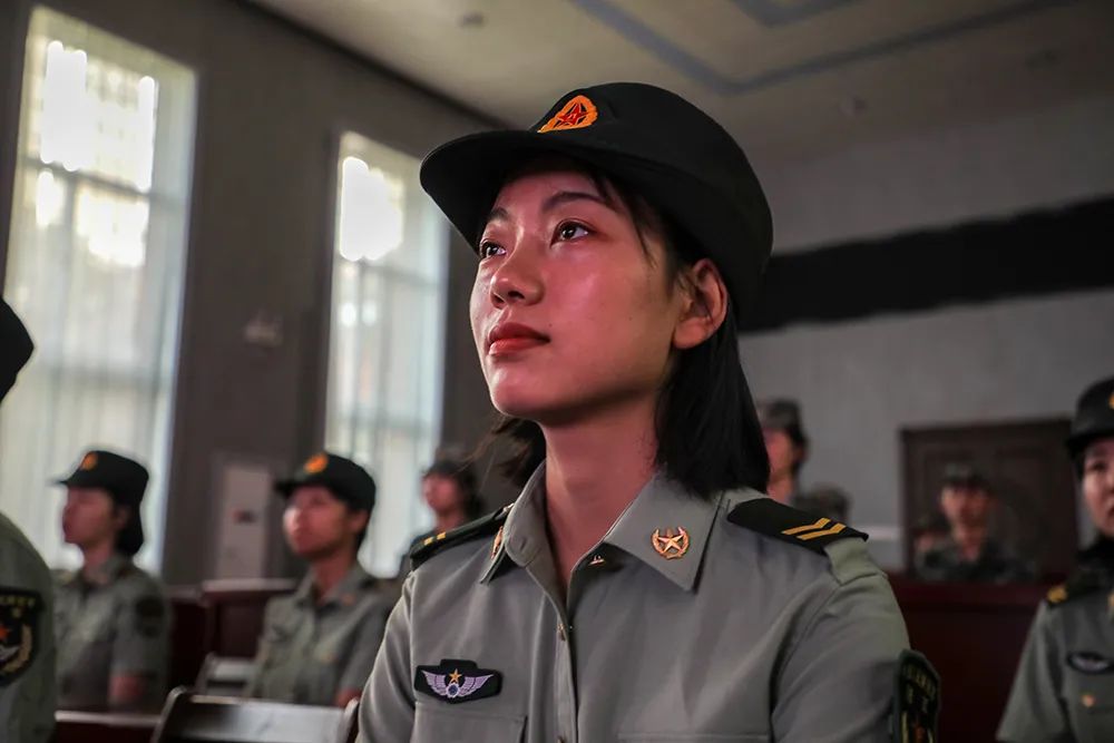 军旗|这11个旅：老兵推迟退伍