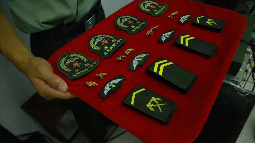 军旗|这11个旅：老兵推迟退伍