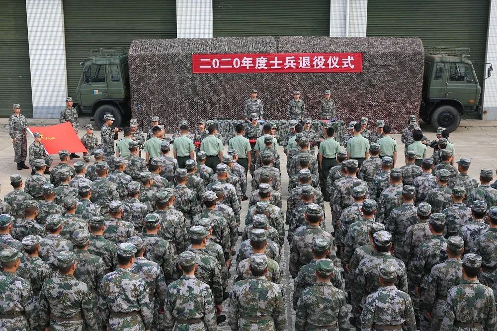 军旗|这11个旅：老兵推迟退伍