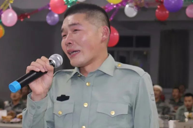 军旗|这11个旅：老兵推迟退伍