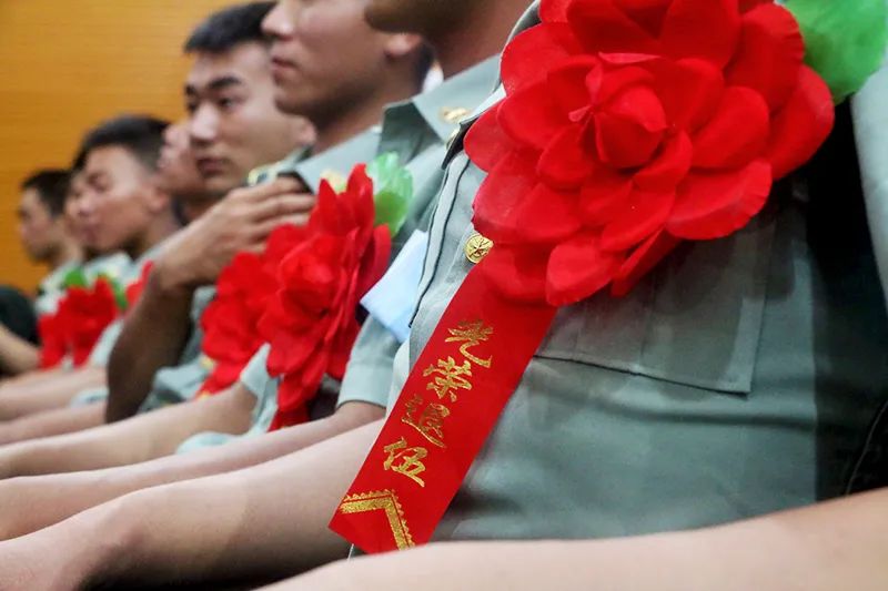 军旗|这11个旅：老兵推迟退伍