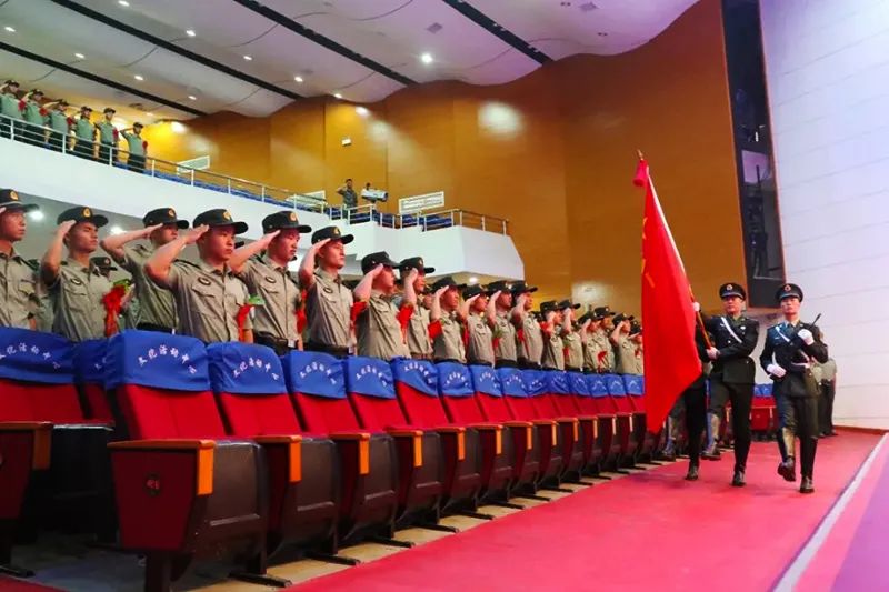 军旗|这11个旅：老兵推迟退伍