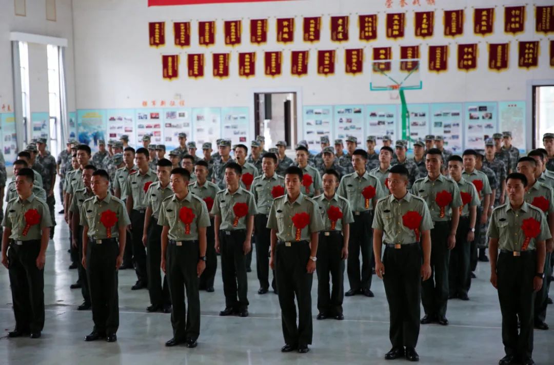 军旗|这11个旅：老兵推迟退伍