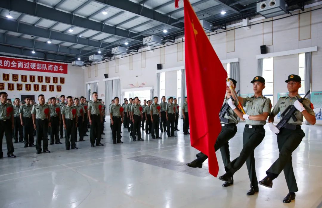 军旗|这11个旅：老兵推迟退伍