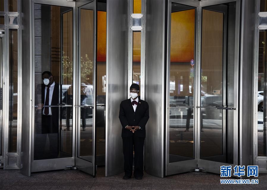 国际|美国约翰斯·霍普金斯大学：全球新冠死亡病例过百万