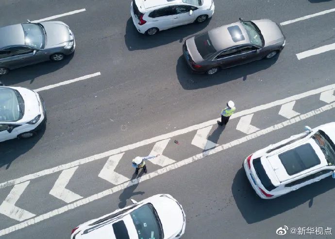 时政|0.97亿人次!