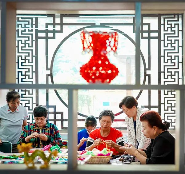 摄影|“女摄影人眼中的脱贫故事”摄影展拉开帷幕