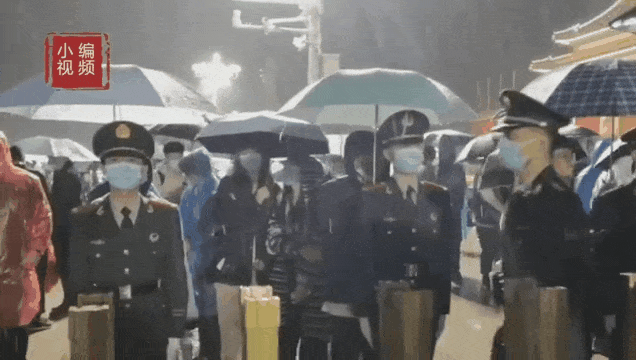 |我们的战士罕见后退，背后原因让人泪目！发出口令的他这样说……