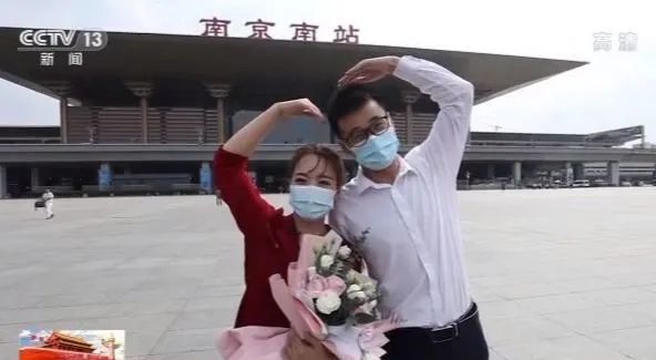 京沪高铁|旅游、结婚、吃大闸蟹……在高铁上，过一个“迟到的春节”！